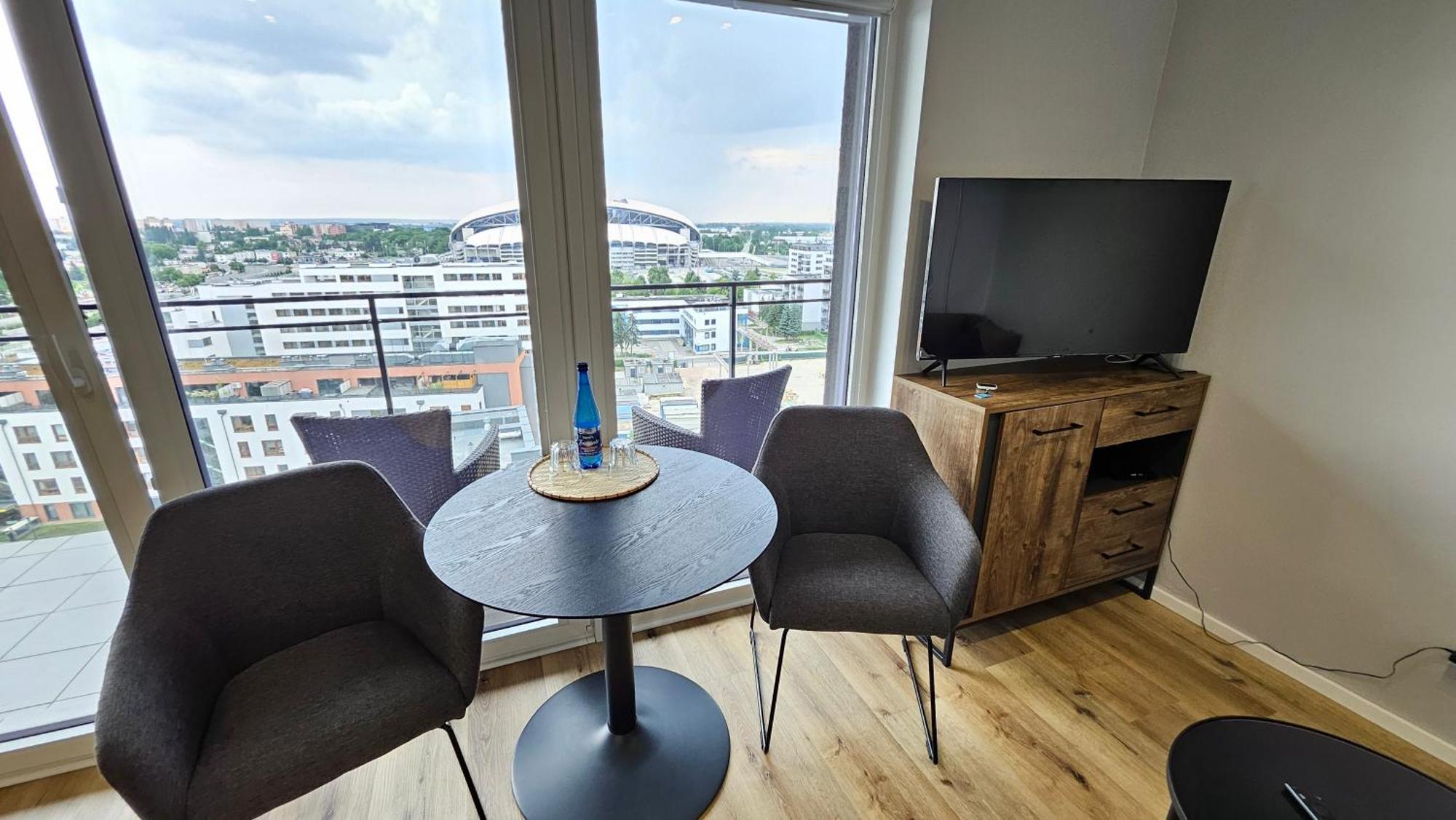 Apartament Bulgarska 59 - Sypialnia I Salon - 40M2 - Self Check In 24H Poznań Eksteriør billede
